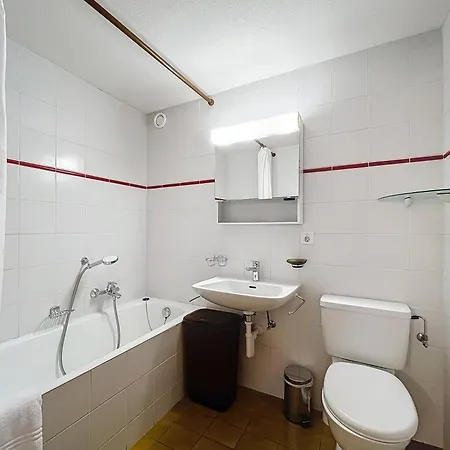 Boucanier 002 דירה