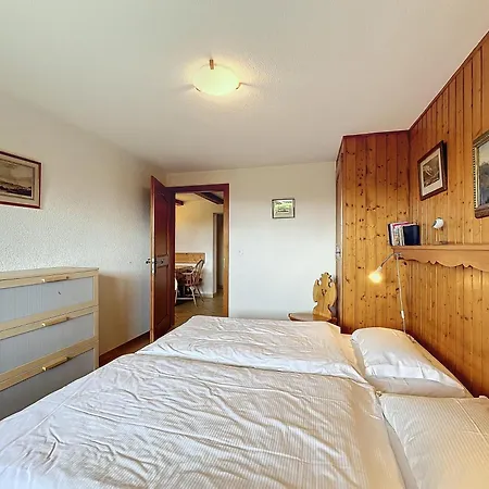 Boucanier 002 アパート *